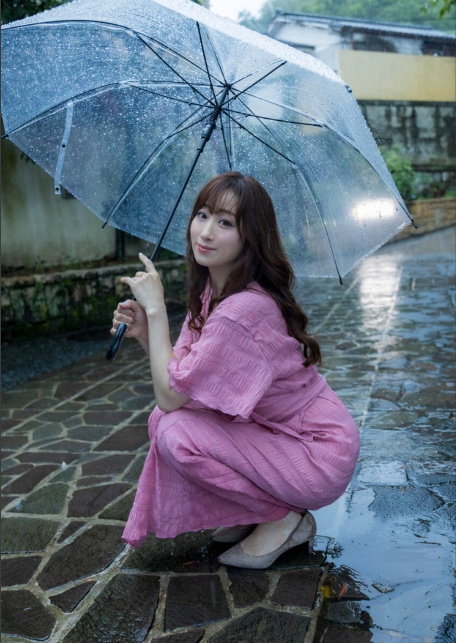 川上ゆう写真集『晴れときどき雨』-6