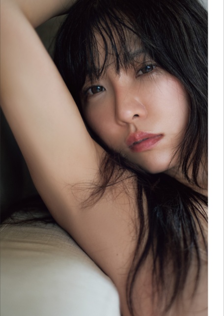 日下部ほたる写真集「赤い糸」-7
