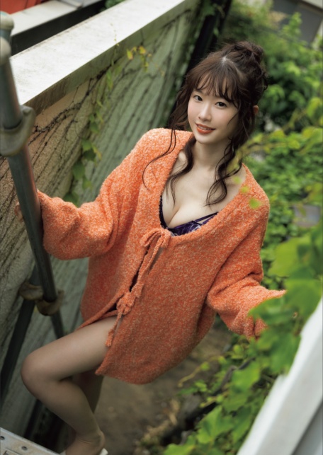 白上咲花写真集 「Blooming」-4