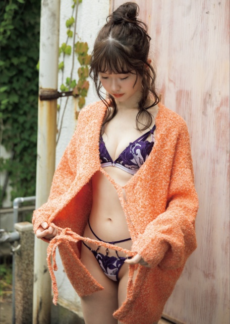 白上咲花写真集 「Blooming」-5