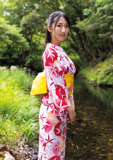 役野満里奈 写真集「役満宣言」-3