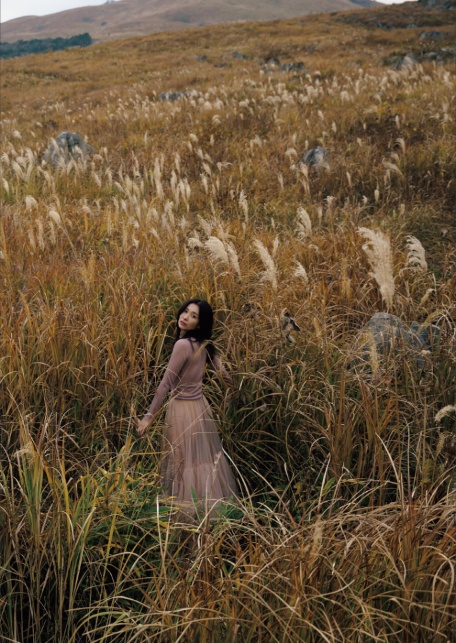 山崎真実ラスト写真集 カメリア-2