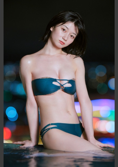 【デジタル限定】瀬戸環奈1st写真集 emerald star-2