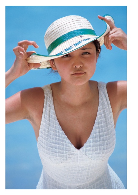 AKI MIZUSAWA 1975-2020-9