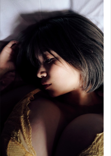 【特典画像44カット53ページ増量】菜乃花LAST写真集 しずく-4