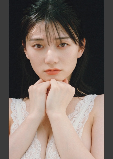 【デジタル限定】瀬戸環奈写真集「裸のマーメイド」-2
