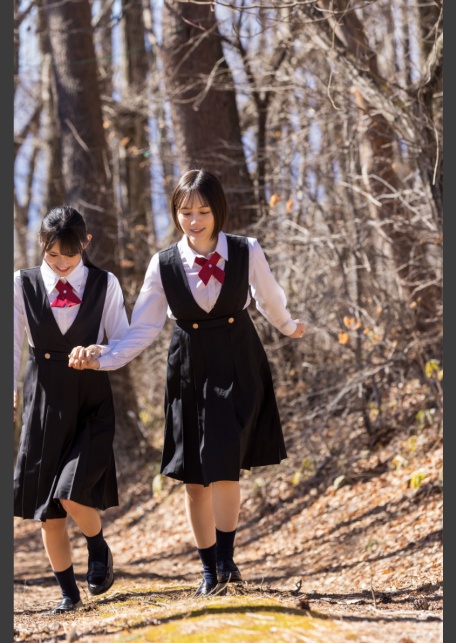 【特典映像付き！】Girl Loving Girl 涼森れむ/八掛うみ【ヌード写真集】FANZA限定特別カット付き-2