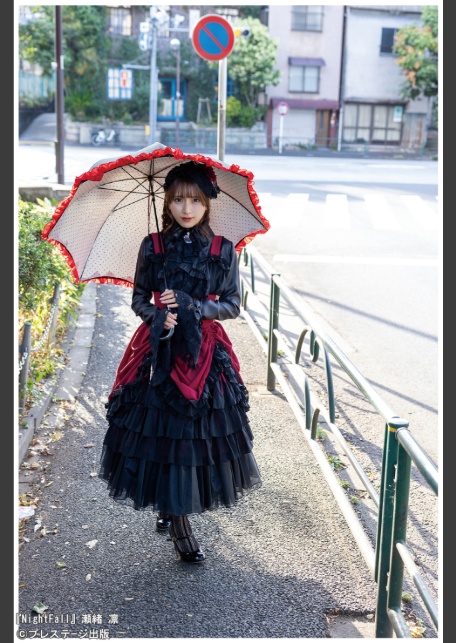 Night Fall 瀬緒凛 【ヌード写真集】FANZA限定特別カット付き-2