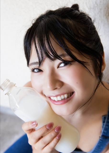 宮越虹海1stヌード写真集『幼なじみ、脱ぎました。』-5