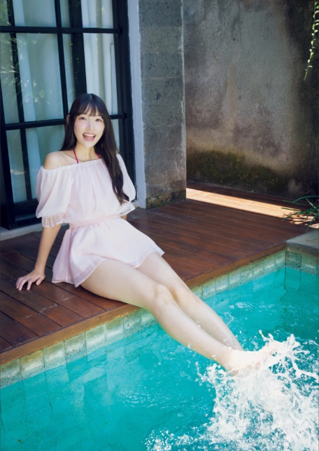 波崎天結2nd写真集 丸みの誘惑【電子特典付き】-4