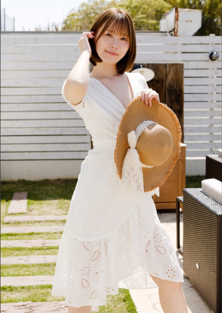 釈アリス写真集『Alice in Reverie 〜アリス・イン・レヴェリー〜』-9