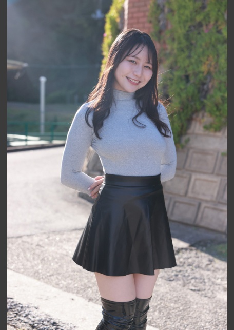 フラダンサーRISA スケスケどころじゃない-2