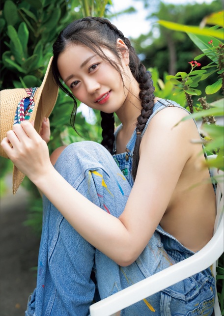明日葉みつは1st写真集『クローバー』-4