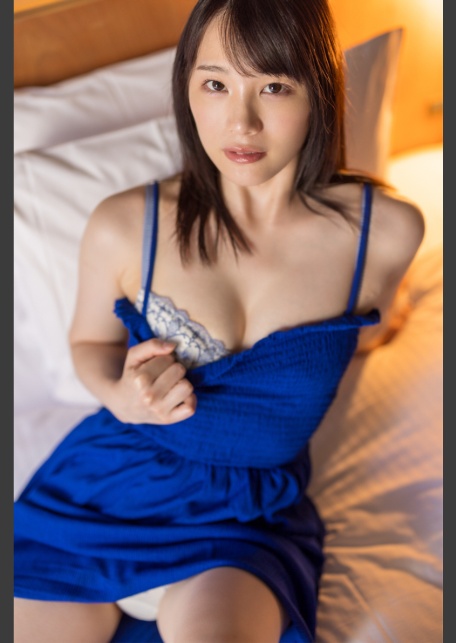AIRI 鈴村あいり【ヌード写真集】FANZA限定特別カット付き-4