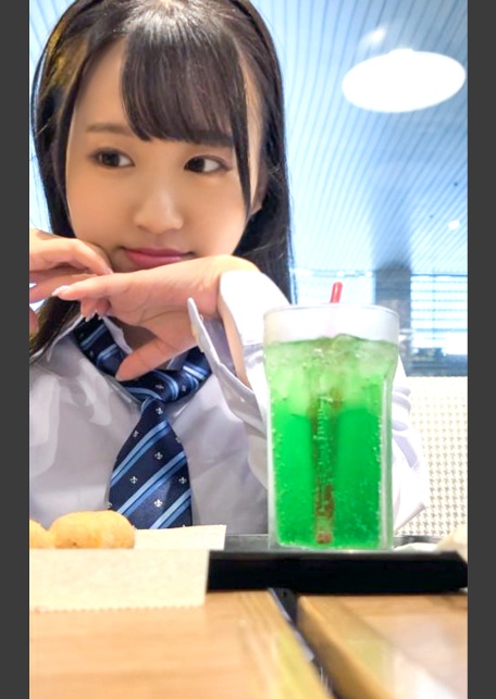 P-katsu 3 裏アカでP活する制服美少女たち11人-8