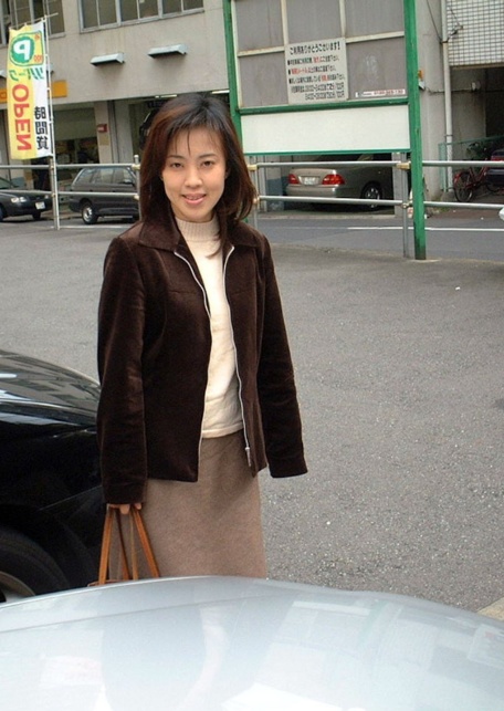 本物素人さんのハメ撮り写真集「ちょっとハメま専科 ボックスセット・シリーズ 4」-9