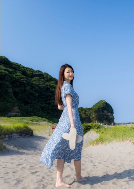 北条麻妃写真集『ファンの皆へ』-3