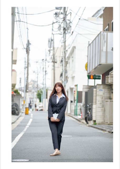 輝跡 松本菜奈実写真集-4