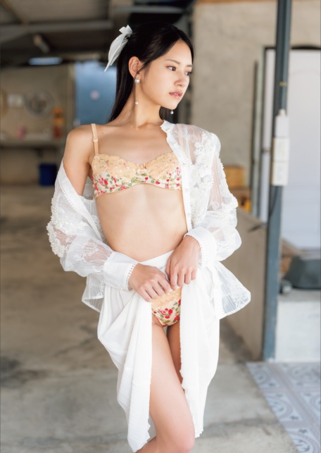 八掛うみ 写真集 「CANVAS」-3