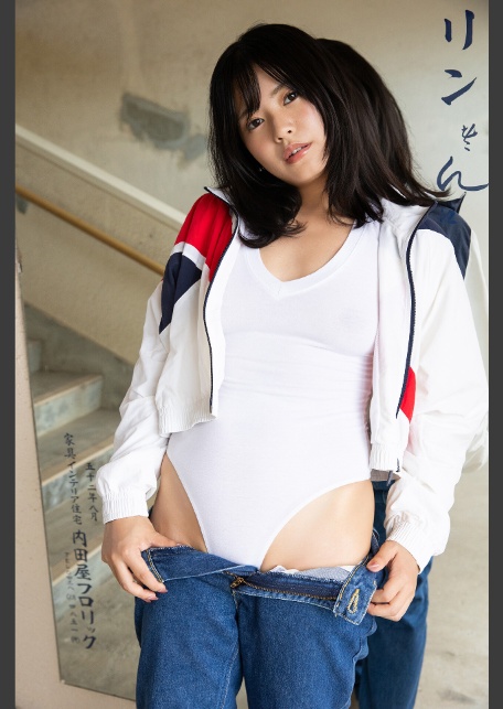 FLASHデジタル写真集R 宮越虹海 幼なじみがエッチすぎて目のやり場に困る-5
