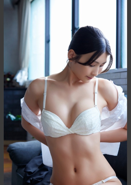 麗しのキミ 本庄鈴デジタル写真集-サンプル画像3