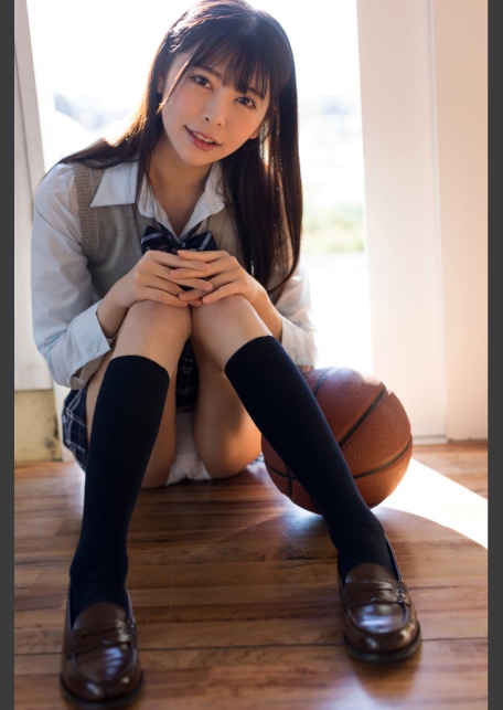 【特典映像付き！】青春＃アオハル 森日向子【ヌード写真集】FANZA限定特別カット付き-サンプル画像1
