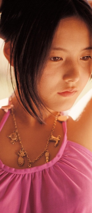 麻田奈美写真集「林檎の記憶」4 海外旅行-サンプル画像7